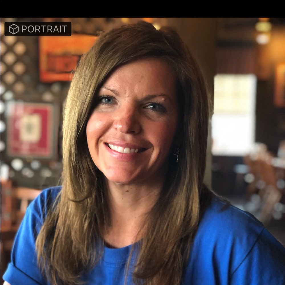 Meet your Posher, Leeanne